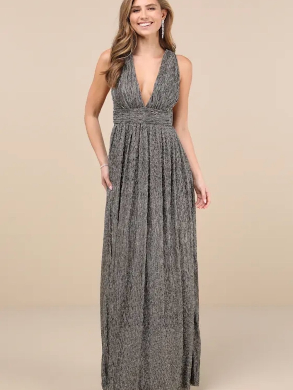 NWT Lulus Sleeveless Deep V-Neck Maxi Dress